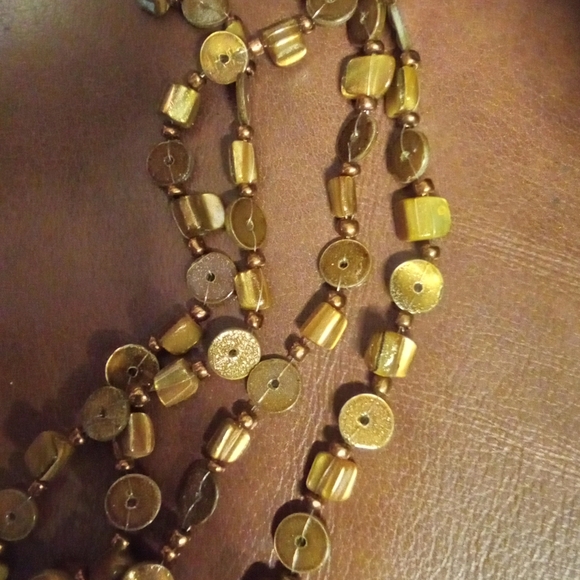 Vintage golden show necklace - Picture 3 of 4
